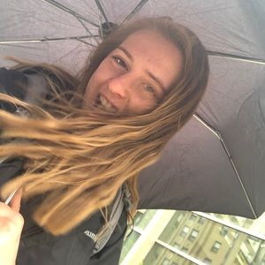 Meet your Posher, Anna